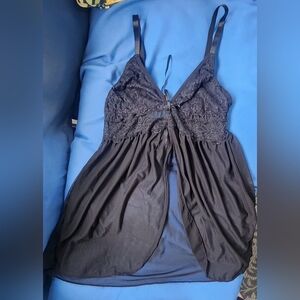 NEVER WORN--Elegant Black Lace Babydoll Lingerie--Medium